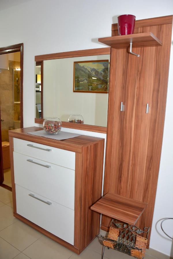 Apartment Ivana Senj  Esterno foto